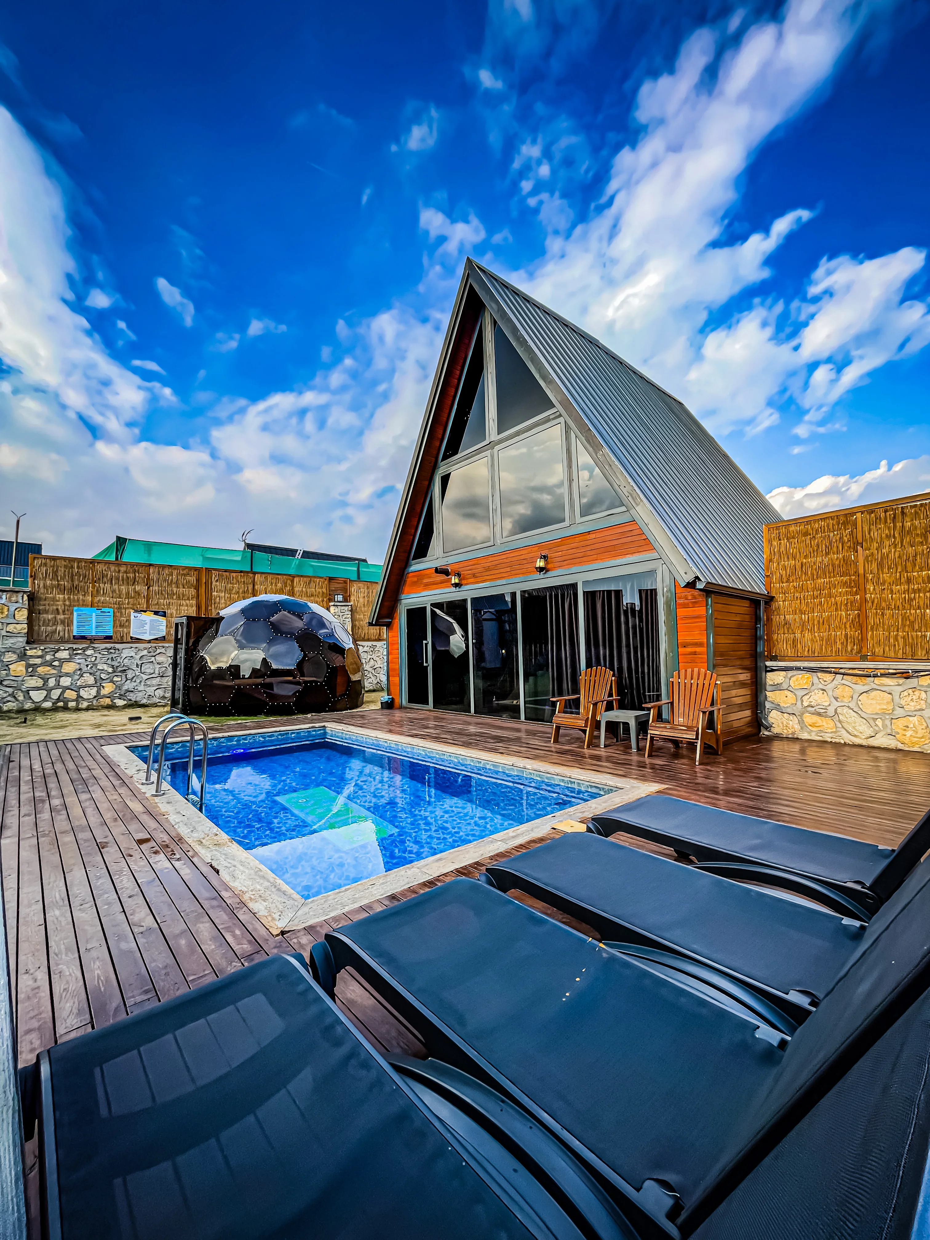 No33 Bungalows Otel
